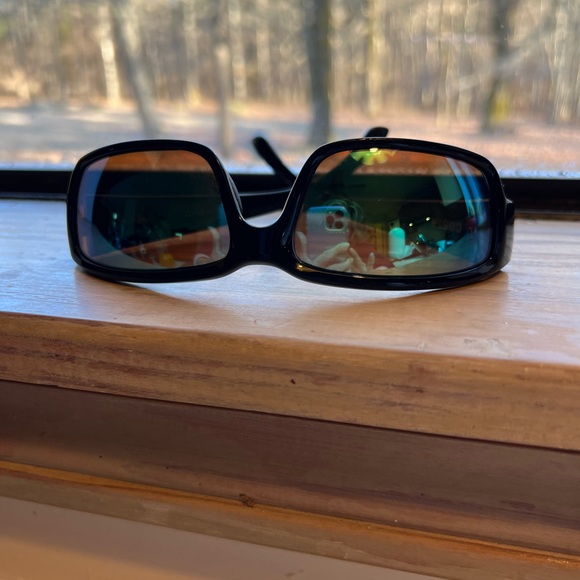 Meet your Posher, Zee - Picture 10 of 16